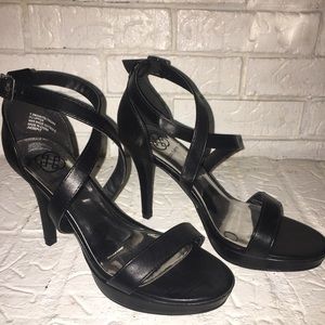 Daisy Fuentes Heels
